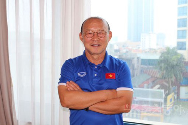 HLV Park Hang Seo tiết lộ điều buồn nhất với bóng đá Việt Nam - 1