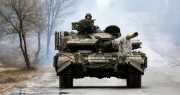Các thành phố lớn bị bao vây, Ukraine nói sắp cạn kiệt vũ khí