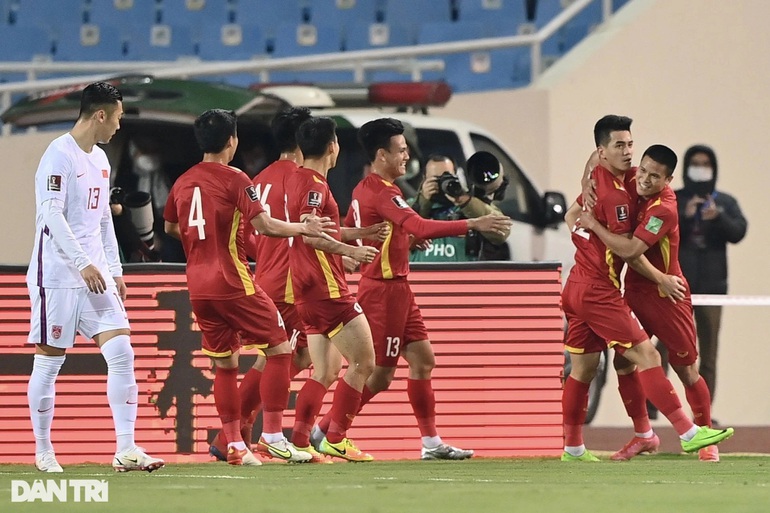 Đội tuyển Việt Nam sẽ có hàng thủ mới đối đầu Oman, Nhật Bản - 1