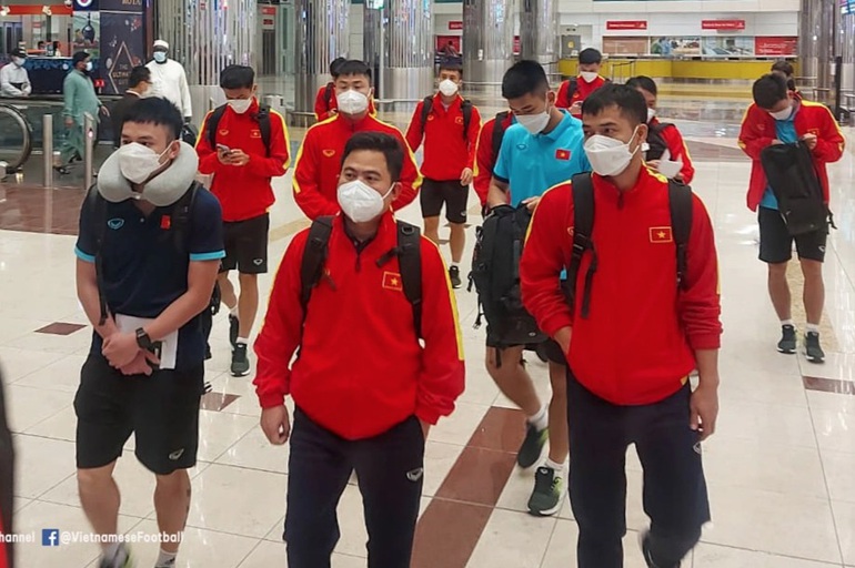 U23 Việt Nam đến Dubai, hội quân cùng HLV Hàn Quốc - 1