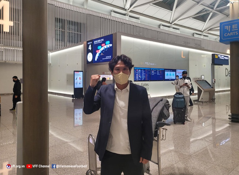 U23 Việt Nam đến Dubai, hội quân cùng HLV Hàn Quốc - 3