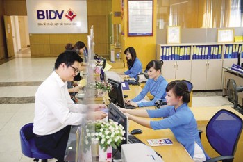 Chủ tịch BIDV hiến kế giảm lãi suất cho vay từ 0,5 – 1%