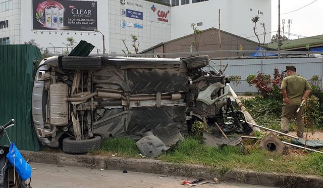 Nữ tài xế Mercedes gây tai nạn liên hoàn ở Hà Nội khai gì?