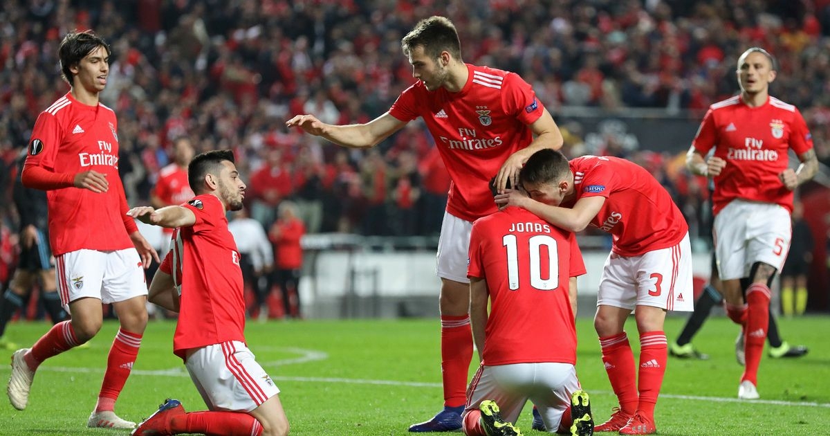 Xem trực tiếp bóng đá Benfica vs Frankfurt (Tứ kết C2 Châu Âu) ở đâu?