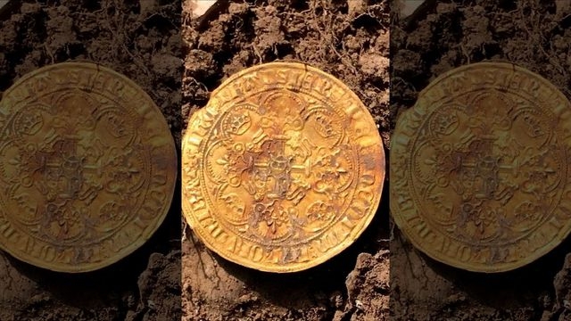 Đào được kho báu đầy tiền vàng từ thế kỷ 14 trị giá gần 5 tỷ đồng