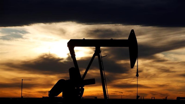 Giá dầu xuống dưới 0 USD/thùng: Hàng trăm công ty dầu mỏ Mỹ sẽ phá sản?