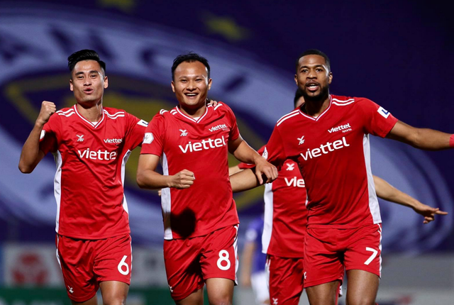 CLB Hà Nội 0-1 CLB Viettel: Trọng Hoàng ghi bàn, Quang Hải kém duyên - 21