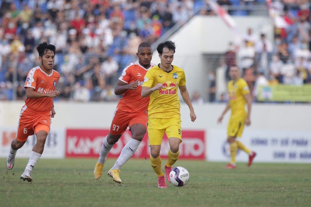 Đà Nẵng 0-2 HA Gia Lai: Bàn thắng siêu đỉnh của Văn Toàn - 14