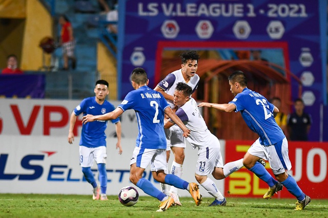 CLB Hà Nội 4-0 Than Quảng Ninh: Quang Hải rực sáng - 3