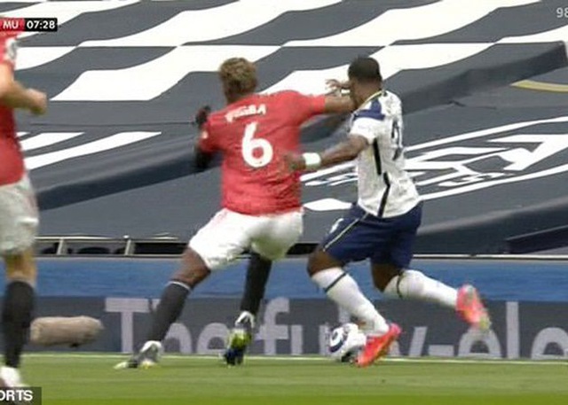 Chạm cột mốc tệ hại, HLV Mourinho đòi đuổi thẳng cổ Pogba - 2