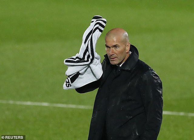 Zidane vẫn nói cứng về khả năng vô địch La Liga sau trận hòa thất vọng - 2