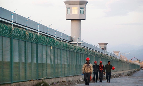 Mỹ cáo buộc Trung Quốc đưa người thiểu số Hồi giáo vào 'trại tập trung'