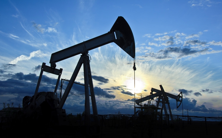 Giá dầu thế giới 9/5: Đồng loạt giảm mạnh