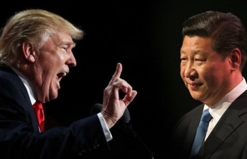 Ông Trump kêu gọi các công ty chuyển từ Trung Quốc sang Việt Nam làm ăn