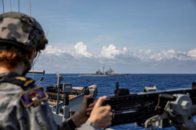 Mỹ đẩy mạnh hoạt động quân sự tại các vùng biển thách thức Trung Quốc