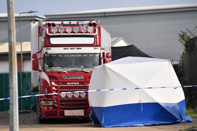 Pháp, Bỉ bắt 26 nghi phạm vụ 39 người Việt chết trong xe tải ở Anh