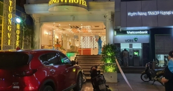 Nữ tiếp viên mắc Covid-19, khách sạn cùng quán karaoke bị phong tỏa