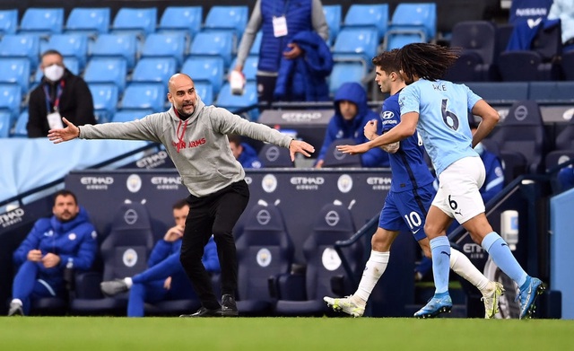 Man City 1-2 Chelsea: Tội đồ Aguero và cú sốc ở phút bù giờ - 6