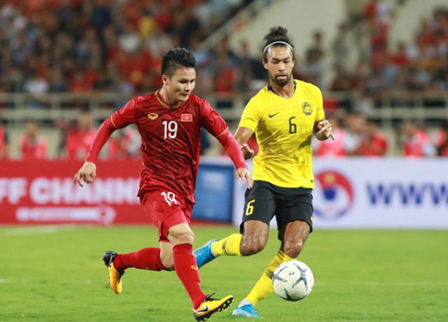 Ronaldinho chúc Malaysia may mắn khi đối đầu với đội tuyển Việt Nam - 2