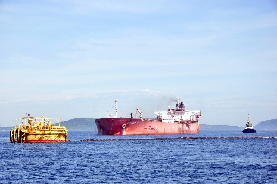Hành trình nhập 1000 chuyến dầu thô cho NMLD Dung Quất