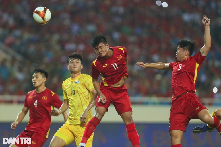 HLV Gong Oh Kyun chốt danh sách U23 Việt Nam đấu Thái Lan - 1