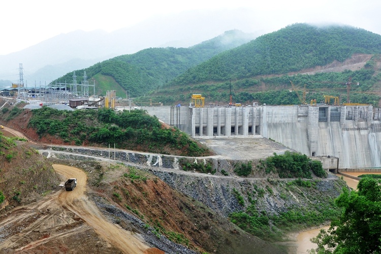 nhieu giai phap dam bao cung ung dien trong thang 6