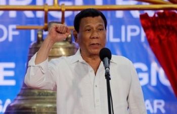 Tổng thống Philippines gọi yêu sách chủ quyền Biển Đông của Trung Quốc là “nguy hiểm”
