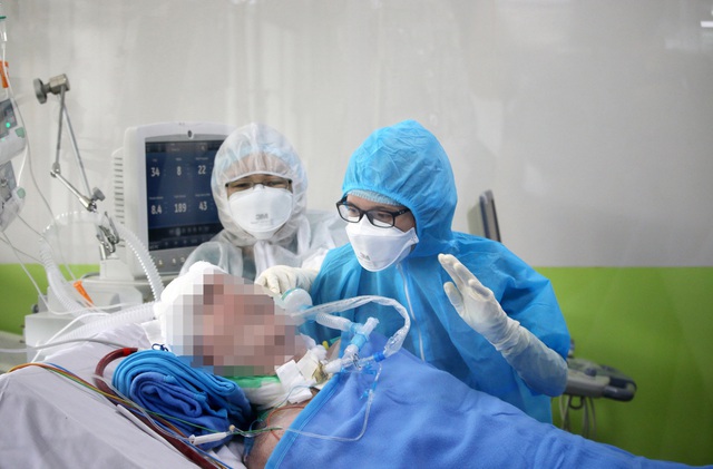 Không ca mắc mới Covid-19, ca bệnh nặng nhất Việt Nam phổi tiến triển 40%