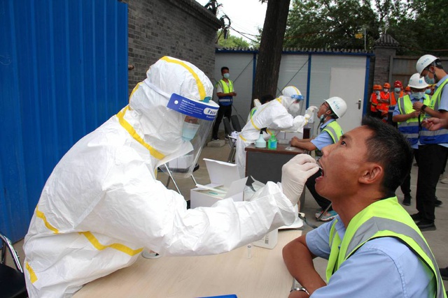 Chủng virus ở Bắc Kinh nguy hiểm hơn nhiều ở Vũ Hán