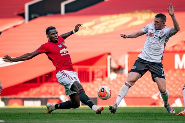 Man Utd 3-0 Sheffield United: Martial lập hat-trick