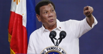Tổng thống Philippines cảnh báo những vụ việc "đáng báo động" ở Biển Đông