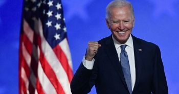 Chống dịch thành công nhờ tiêm chủng, ông Biden hứa hẹn về "mùa hè tự do"