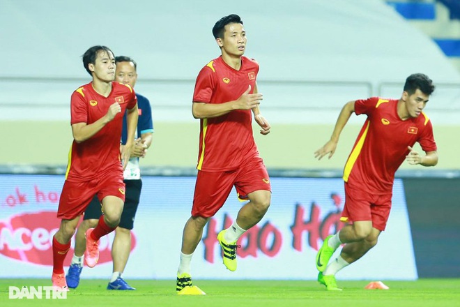 Việt Nam 4-0 Indonesia: Duyên ngầm của Công Phượng - 19