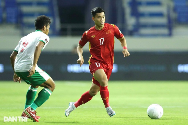Việt Nam 4-0 Indonesia: Duyên ngầm của Công Phượng - 16