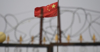 Trung Quốc trả đũa các lệnh trừng phạt, giới doanh nghiệp châu Âu lo ngại