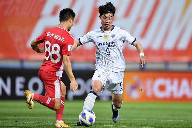 CLB Viettel suýt gây sốc trước Ulsan Hyundai tại AFC Champions League - 6