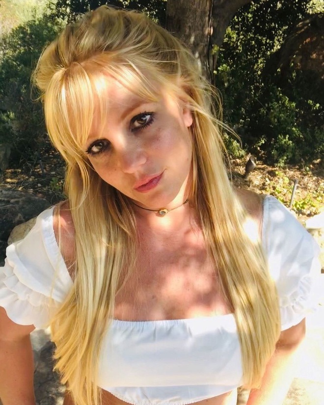Chúng ta đã từng độc ác với Britney Spears như thế nào? - 4