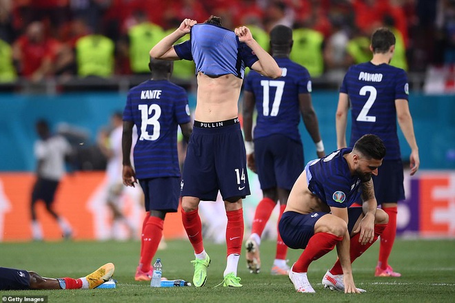 Nỗi đau xé lòng của Mbappe khi hóa tội đồ khiến Pháp bị loại ở Euro 2020 - 16