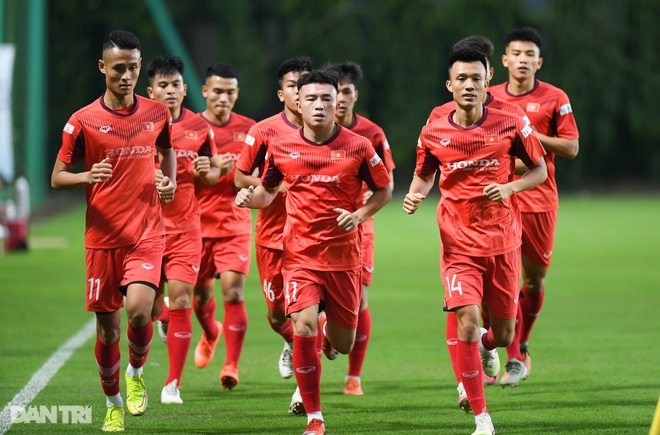 Ấn định lịch thi đấu vòng loại U23 châu Á 2022: HLV Park chóng mặt - 1