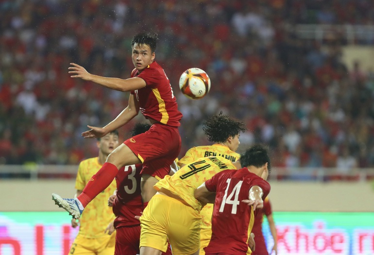 Chuyên gia châu Á dự đoán sao về kết quả trận U23 Việt Nam gặp Thái Lan? - 1
