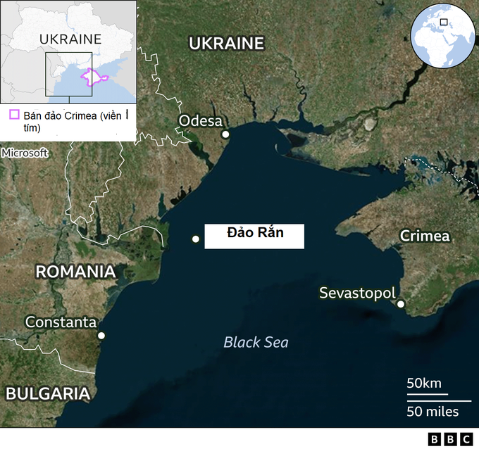 Ukraine thừa nhận tấn công giàn khoan gần Crimea, Nga đáp trả - 2