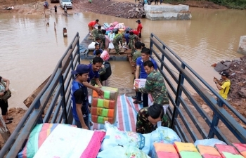 Hỗ trợ Lào 200.000 USD khắc phục sự cố vỡ đập thủy điện