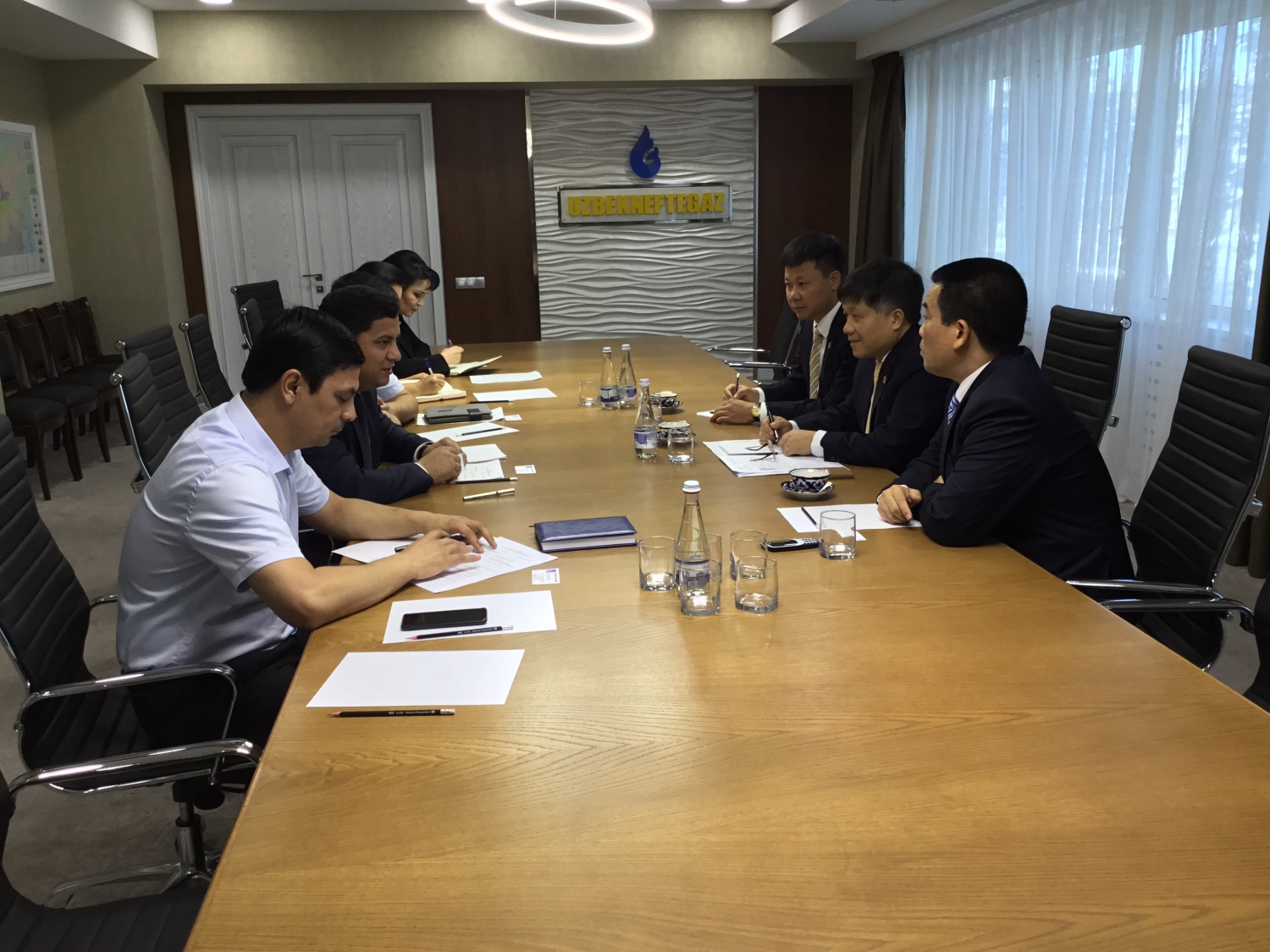 Đoàn công tác của PVN tham dự Khóa họp lần thứ 7 Ủy ban Liên Chính phủ Việt Nam - Uzbekistan