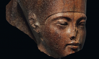 Bức tượng 3.000 năm tuổi được rao bán với giá 4,7 triệu Bảng