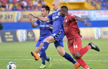 Vòng 15 V-League 2019: Xem trực tiếp bóng đá TP.HCM vs Bình Dương ở đâu?