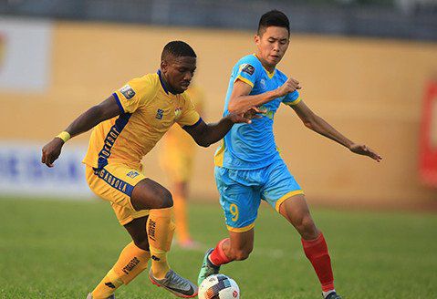 Thắng kịch tính CLB Thanh Hoá, TP HCM giữ chắc ngôi đầu V-League