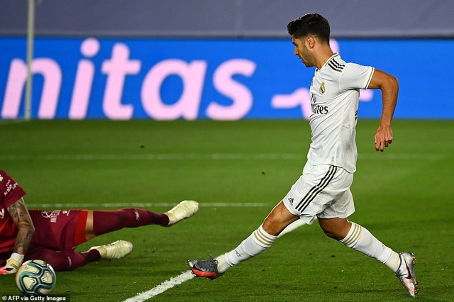 Đánh bại Alaves, Real Madrid tiến gần đến chức vô địch La Liga