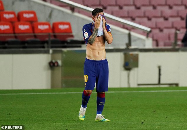 Messi ghi bàn, Barcelona vẫn thua đau trong ngày Real Madrid vô địch