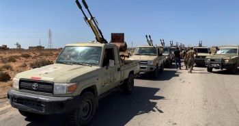 Mỹ cáo buộc Nga đưa vũ khí tới Libya, tình hình "căng như dây đàn"