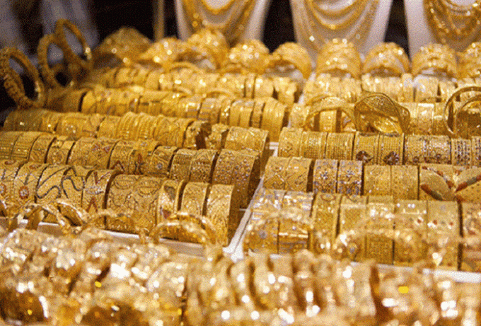 Giá vàng hôm nay 30/7: Dịch Covid-19 bùng phát, giá vàng lại tăng vọt